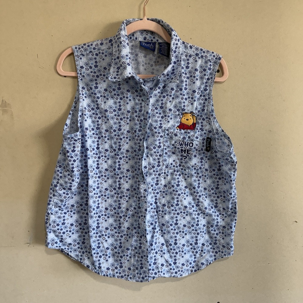 Vintage Disney Winnie the Pooh Floral Sleeveless Button Up L